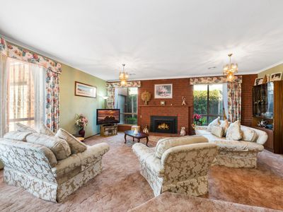 11 Dane Court, Leopold
