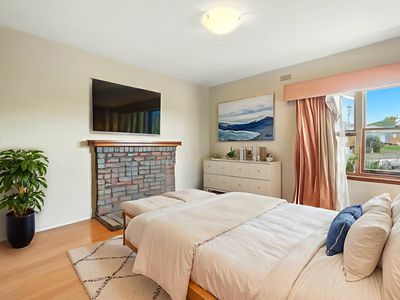59 Hilton Road, Claremont