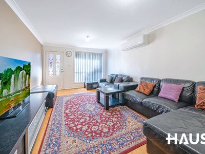 4 / 9 Stanbury Place, Quakers Hill