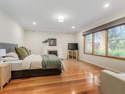 37 Viewpoint Avenue, Glen Waverley