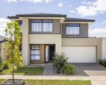10 Reservoir Road, Fraser Rise