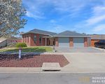 15 Fisher Square, Horsham
