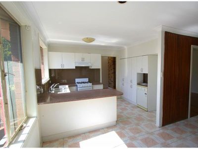 13 Cumberland Avenue, Georges Hall