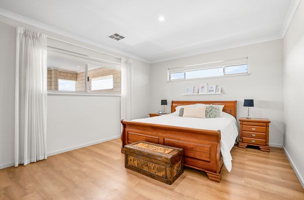 43 Holloways Ridge, Secret Harbour