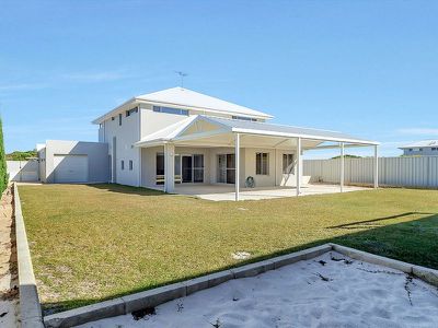 41 Trumpeter Parade, Yanchep