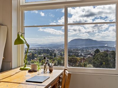 18 Gordon Avenue, Mount Stuart