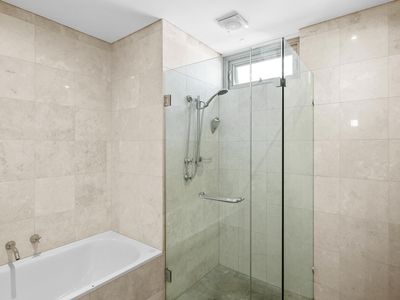 407 / 108 Terrace Road, East Perth