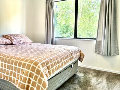 3A Dale Road, Raumati South