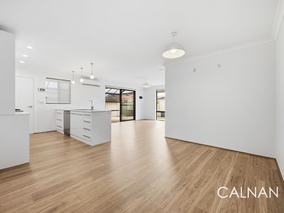 8A Bradshaw Crescent, Manning