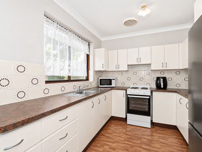 4 Redross Court, Armadale