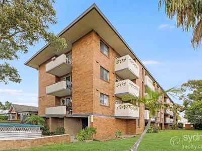 14 / 24 Chelmsford Avenue, Botany