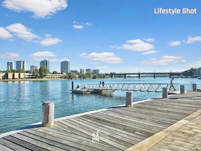 10 / 16A Meadow Crescent, Meadowbank