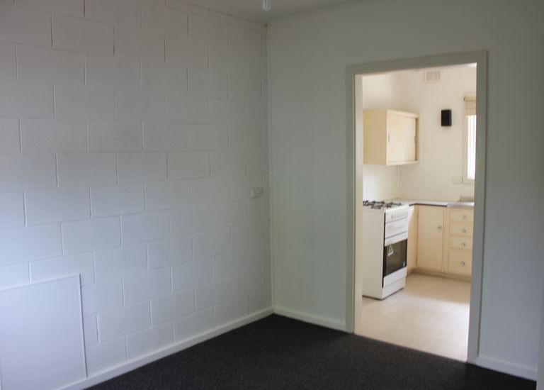 10 / 225 Seacombe Road, South Brighton