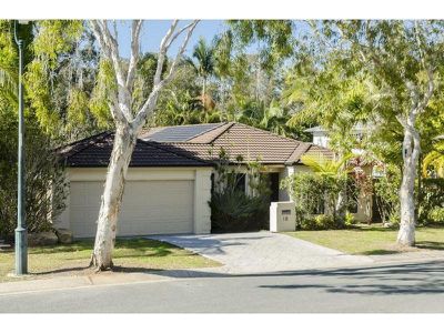 16 Dun Street, Tewantin