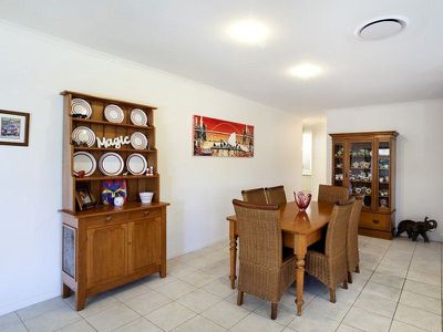 8 Noosa Banks, Tewantin