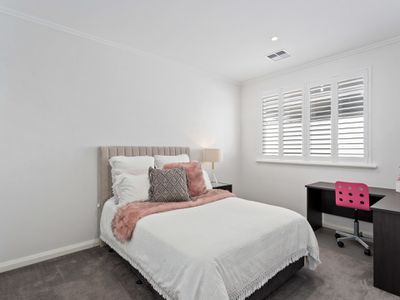 90 Sydenham Road, Doubleview