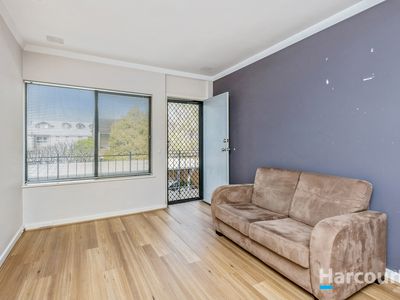 7 / 345 Stirling Street, Highgate
