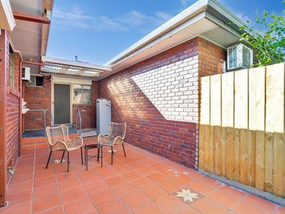 1 / 28 Gilbertson Street, Essendon