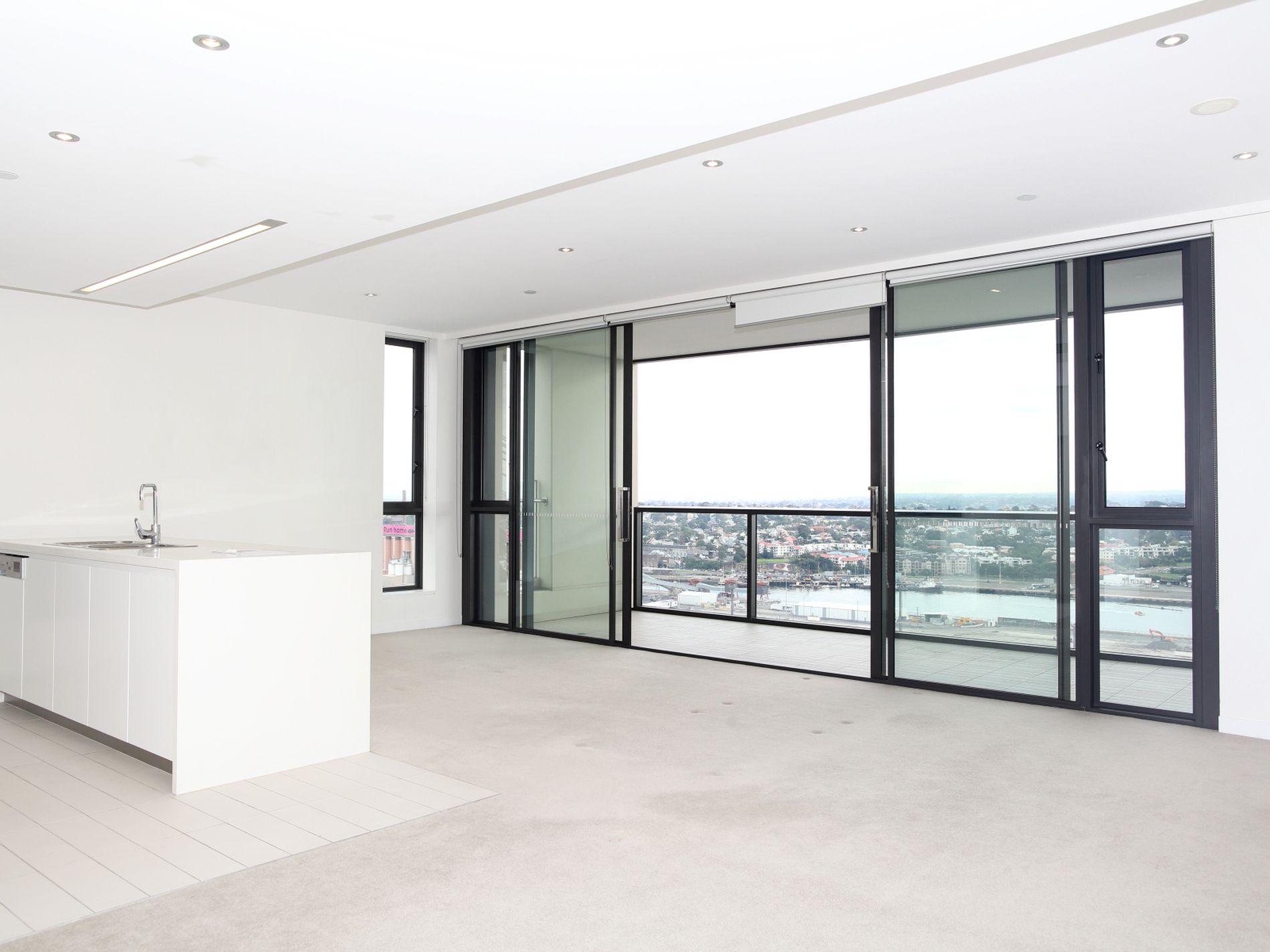 17f / 4 Distillery Drive, Pyrmont