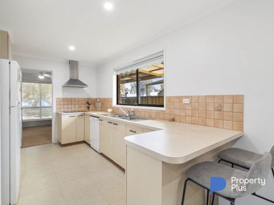 52 Olympic Parade , Kangaroo Flat