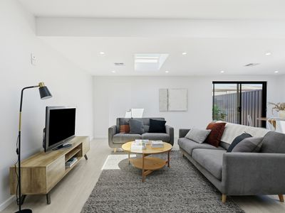 19 Elizabeth Street, George Town