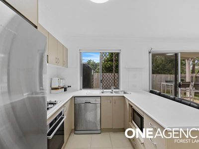 Unit 8 / 2 Grandly St, Doolandella