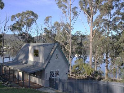 17 Chuter Street, Deep Bay