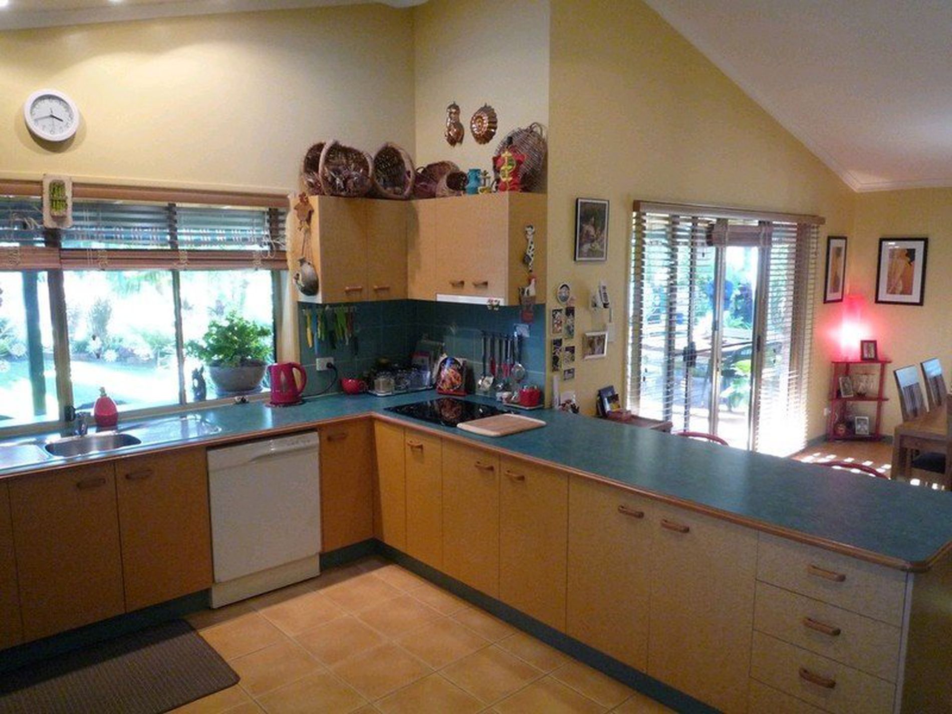 8 Trevally Court, Woodgate
