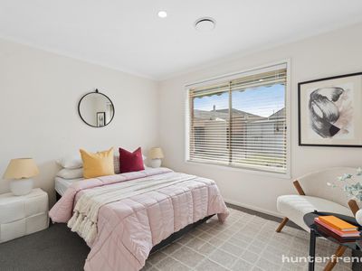 4 Kensington Crescent, Altona Meadows