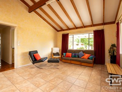 873 Polhill Road, Wellingrove