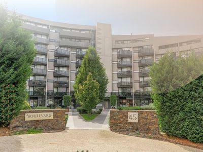 403 / 45 Edgewater Boulevard, Maribyrnong