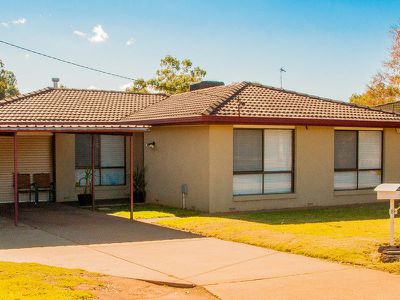 89 Thompson Street, Dubbo