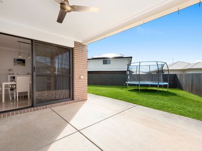 73 Canopus Street, Bridgeman Downs