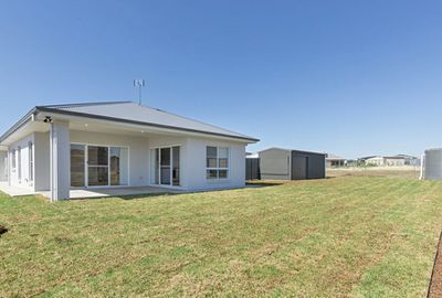 37 Kestrel Street, Moore Creek