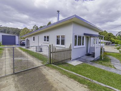 14 Fourfoot Road, Geeveston