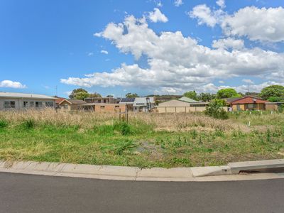 25 Elluisa Close , Forster