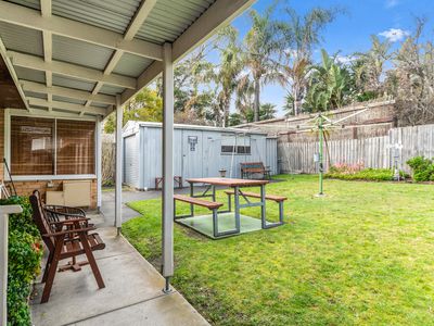 70 Ashleigh Avenue, Frankston