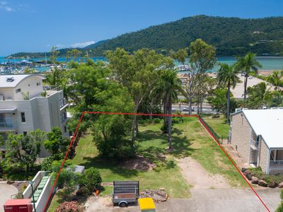2 Hermitage Drive, Airlie Beach