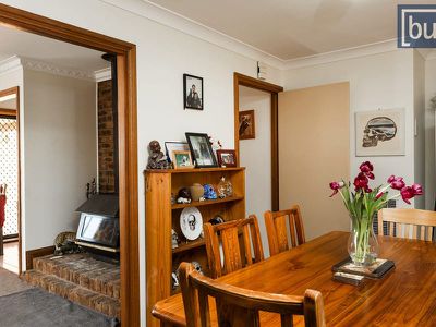 4 Howlong Road, Rutherglen