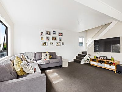 6 Te Moau Avenue, Parakai, Helensville