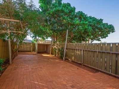 8 / 2 Catamore Road, South Hedland