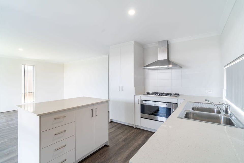 104 McDonald Rd, Baldivis