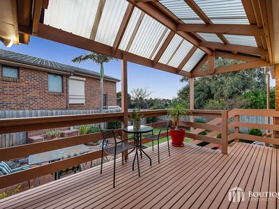 19 Bellbrook Drive, Dandenong North