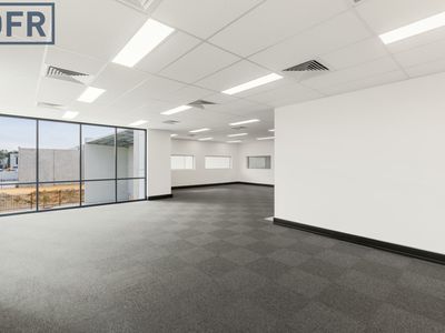 12 Roos Avenue, Forrestdale