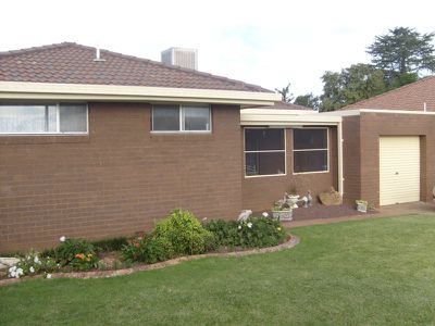 10 Keane Avenue, Dubbo