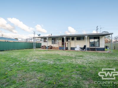 12 Hilton Street, Glen Innes