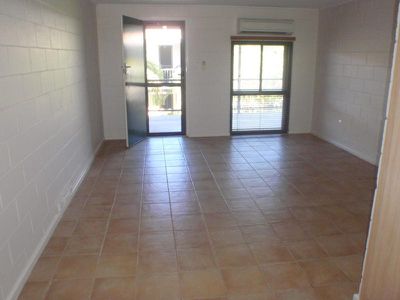 10 / 4 Woodman Street, Port Hedland