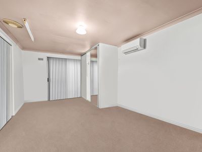 21 Woolgar Way, Lockridge