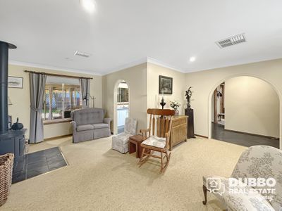 10 Beatrice Place, Dubbo