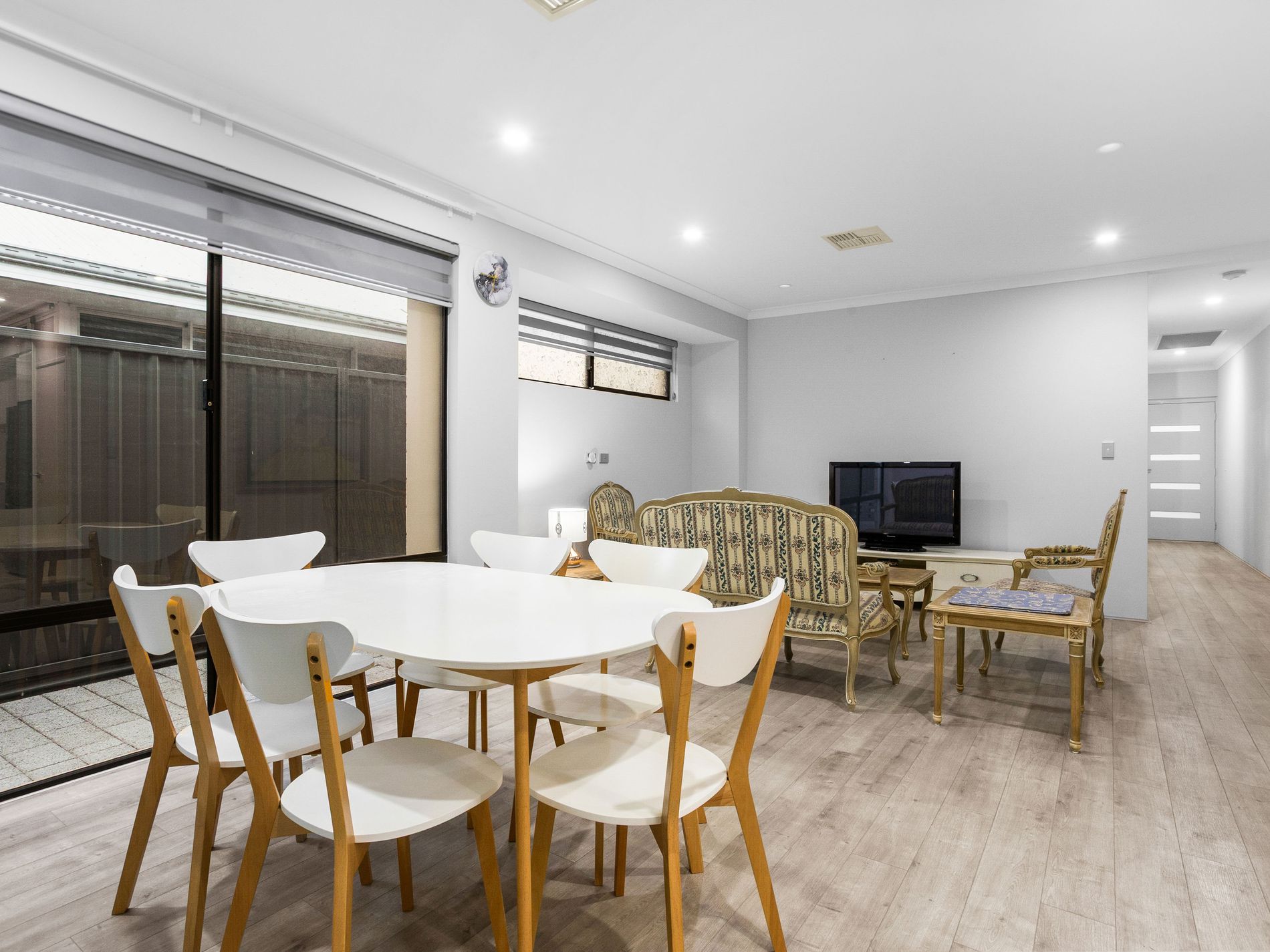 60B Allerton Way, Booragoon